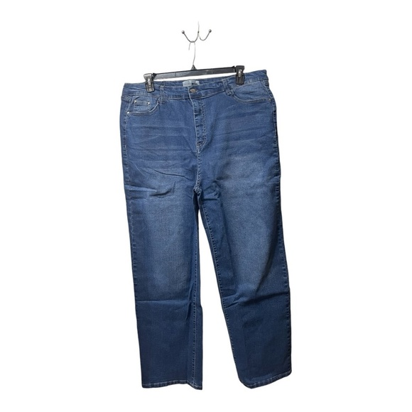 Fashion Nova Simply Basic Stretch Straight Medium Wash Jeans sz 22 NWT - Picture 2 of 7